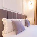بيت ضيافة Crescenzio 74 Boutique By Ghor